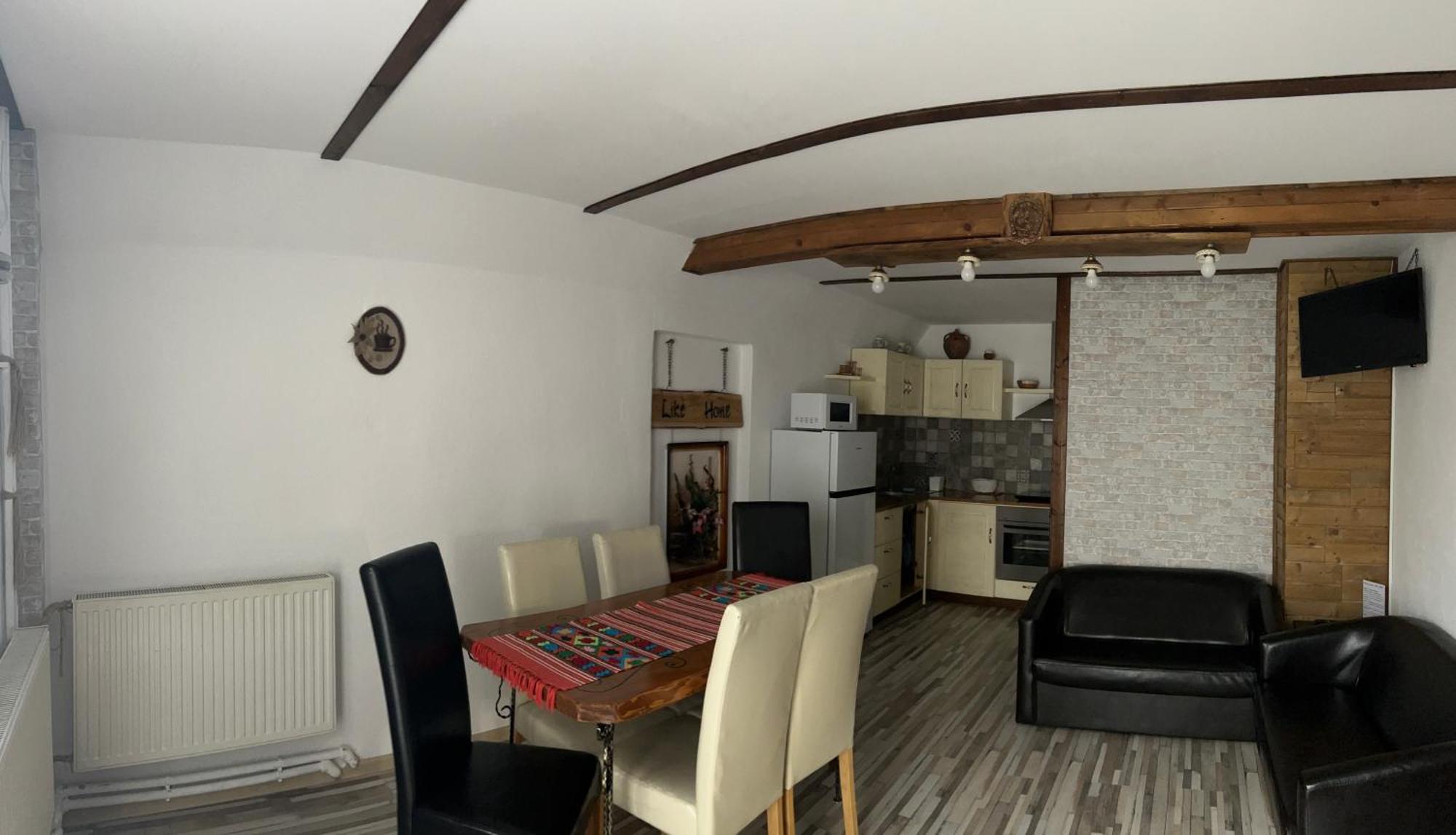Like Home Rîşnov Exteriör bild